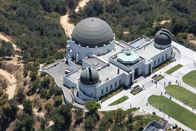 Private Full Day L.A Suburbs and Attractions From Los Angeles -Pick up Included - Exploring the L.A. Suburbs