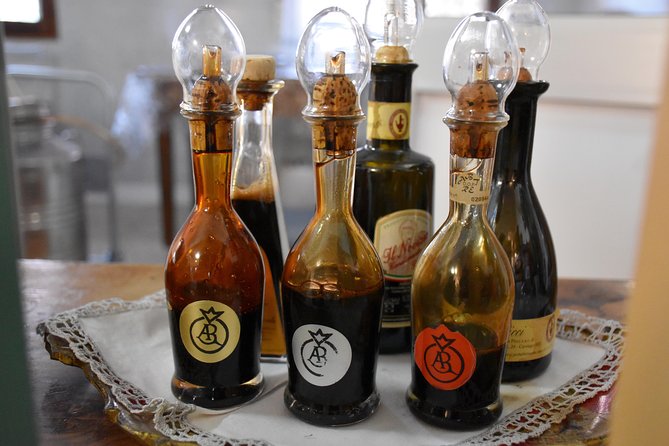 Private Full Day Parma Food Tour: Parmesan Cheese, Parma Ham, Lunch, Vinegar - Local Wine and Pasta