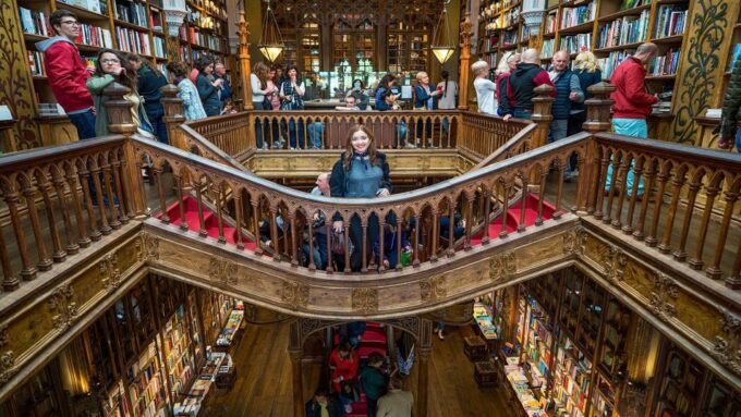 Private Full Day Porto Tour With Driver-Guide & Cellar Visit - Important Information