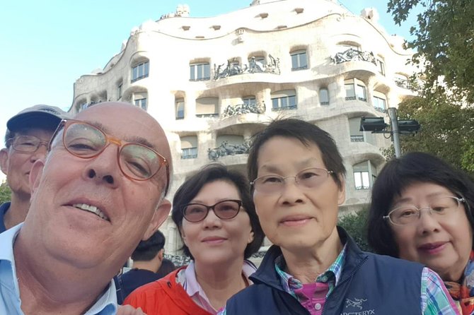 Private Full Day Sightseeing Tour in Barcelona - Inclusions and Pricing