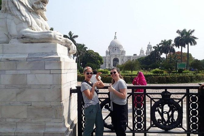 Private : Full Day Sightseeing Tour of Kolkata - Discovering Kolkatas Artistic Enclaves
