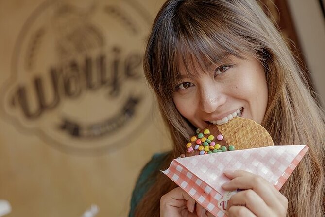 Private Full Day Sightseeing Tour to Bruges From Amsterdam - Savoring the Culinary Delights of Bruges
