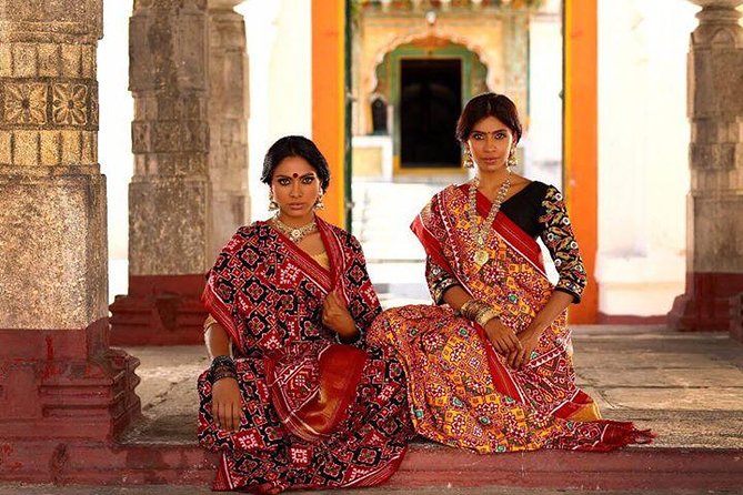 Private Full-Day Textile Tour Excursion From Hyderabad - Included Services