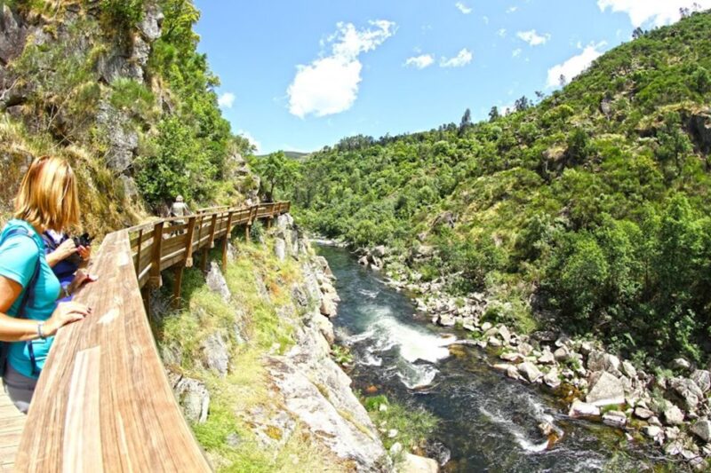 Private Full Day to Paiva Walkways - Getting to the Paiva Walkways