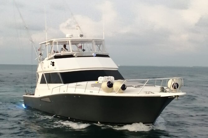 Private Full-Day Tour by Yatch in Cancún - Additional Information