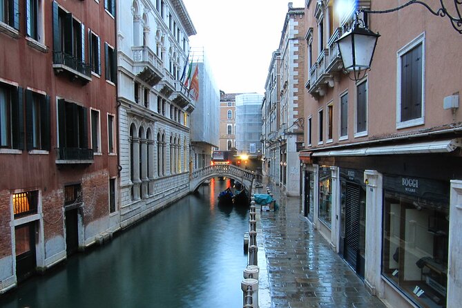 Private Full Day Tour From Milan to Venice With Local Tour Guide and Fast Train - Exploring St. Marks Square