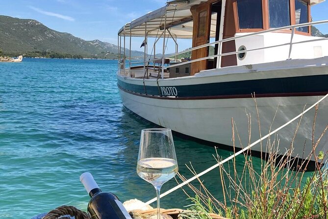 Private Full-Day Tour in Kravice and Mostar - Cancellation and Review Highlights
