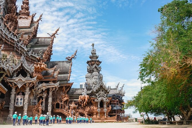 Private Full Day Tour in Pattaya DT3 - Exploring Pattaya