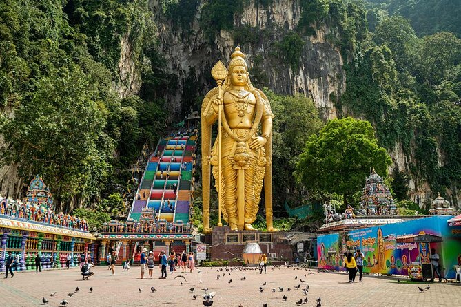 Private Full-Day Tour Includes Petronas Twin Towers & Batu Caves - Tour Duration and Logistics