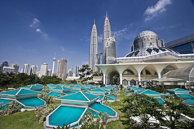 Private Full-Day Tour Includes Petronas Twin Towers & Batu Caves - Cityscape Photography Opportunities