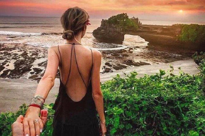 Private Full-Day Tour Jatiluwih Rice Terrace and Tanah Lot Temple - Taman Ayun Temple Visit
