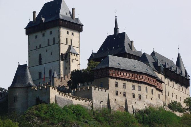 Private Full-Day Tour Karlstejn Castle and Crystal Glassworks From Prague - Tour Requirements