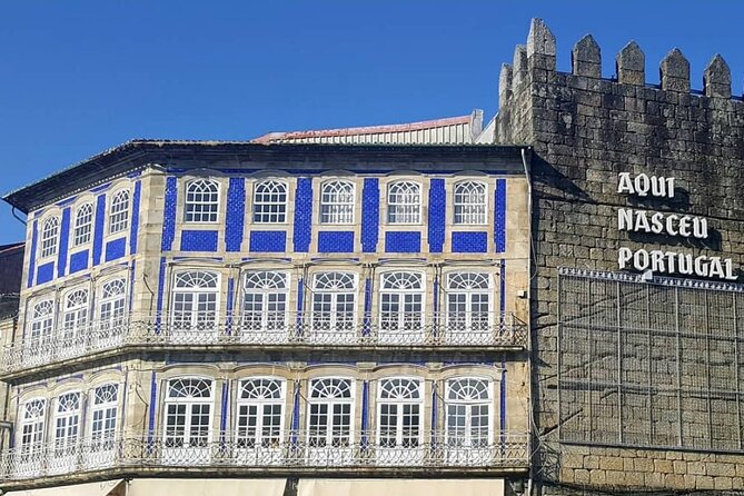 Private Full Day Tour of Guimarães and Braga - Braga Cathedral and Palace of the Dukes