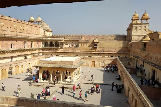 Private Full Day Tour of Jaipur With Guide - Visiting the City Palace