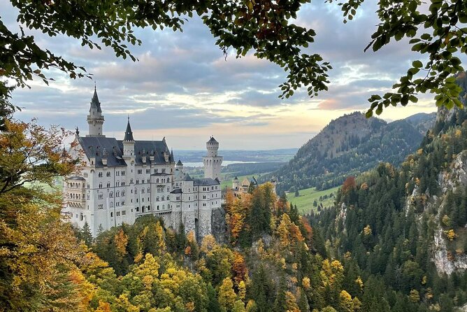 Private Full-Day Tour of Neuschwanstein Castle From Innsbruck - Castle Entrance Tickets and Options