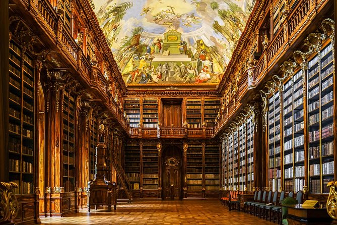 Private Full-Day Tour of Prague Castle and Exclusive Tour of Strahov Library - Recap