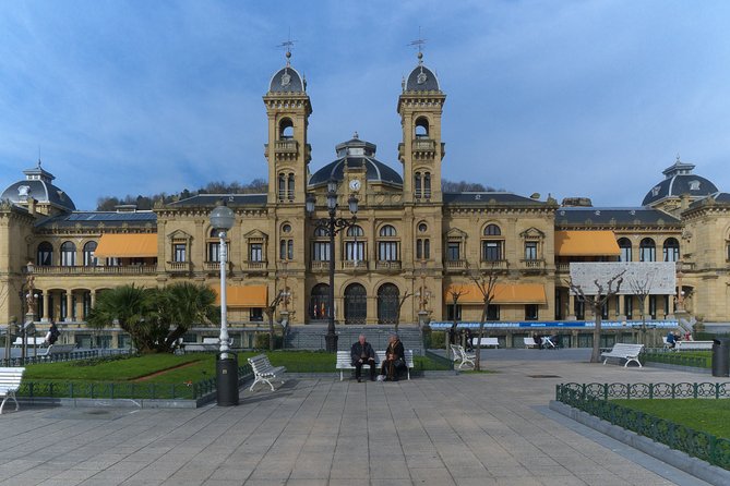 Private Full Day Tour of San Sebastian From Biarritz With Hotel Pick-Up - Accessibility and Participation
