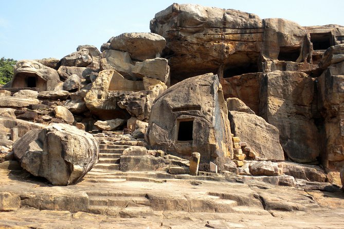 Private Full-Day Tour Of Sanchi And Udayagiri From Bhopal With Lunch - Included Amenities and Transportation
