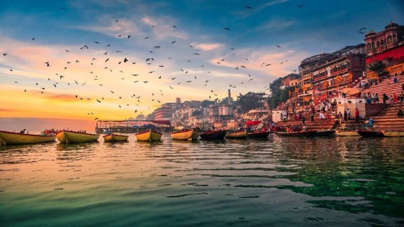 Private Full-Day Tour of Varanasi to Sarnath and a Boat Ride - Transportation and Amenities