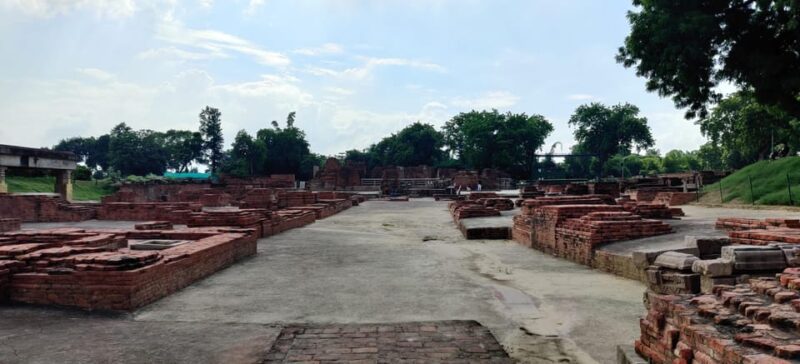 Private Full-Day Tour of Varanasi to Sarnath and a Boat Ride - Important Information