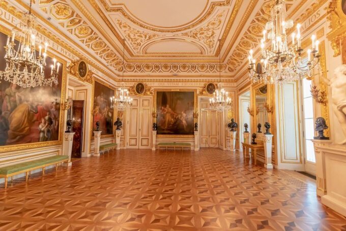 Private Full-Day Tour of Warsaw With Tickets and Transfers - Group Size and Accommodations