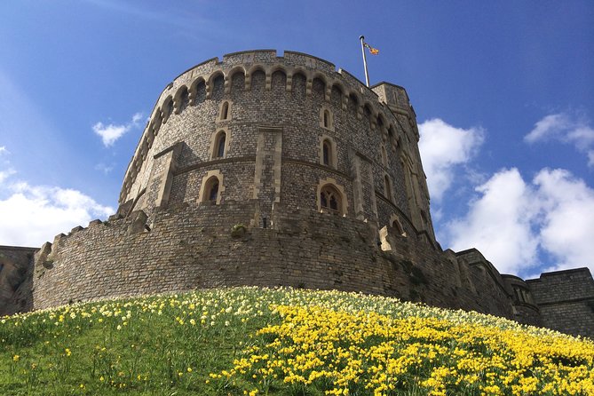 Private Full Day Tour of Windsor and Stonehenge From London - Accessibility