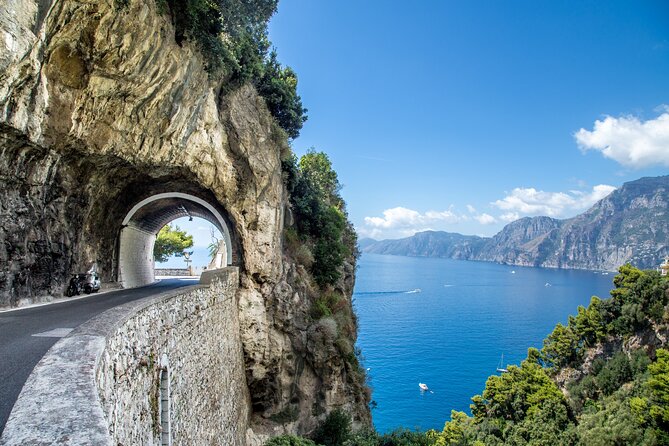 Private Full Day Tour to Amalfi Coast From Rome - Pickup Information