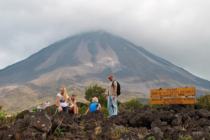 Private Full Day Tour to Arenal Volcano - Key Points