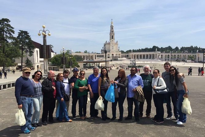 Private Full Day Tour To Fatima, Batalha, Nazaré and Óbidos - Reviews and Feedback