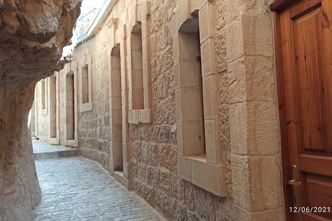Private Full-Day Tour to Jericho + the Dead Sea - Tour Accessibility