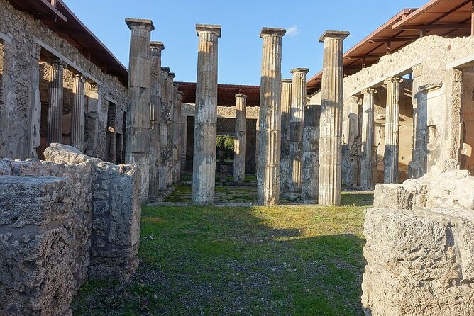 Private Full Day Tour to Pompeii and Amalfi Coast From Rome in Fast Train - Guided Experiences