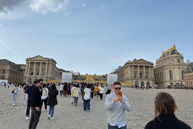 Private Full Day Tour to Versailles and Giverny From Paris With Hotel Pick up - Versailles Tour Highlights