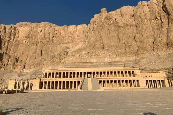 Private Full-Day Tour to West and East Bank of Luxor - Temple of Hatshepsut