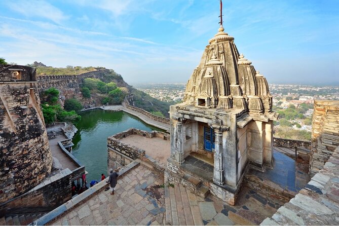 Private Full-Day Trip to Chittorgarh Fort From Udaipur With Optional Guide - Forts Architectural Marvels