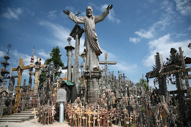 Private Full-Day Trip to Hill of Crosses, Rundale Palace & Bauska - Quick Points