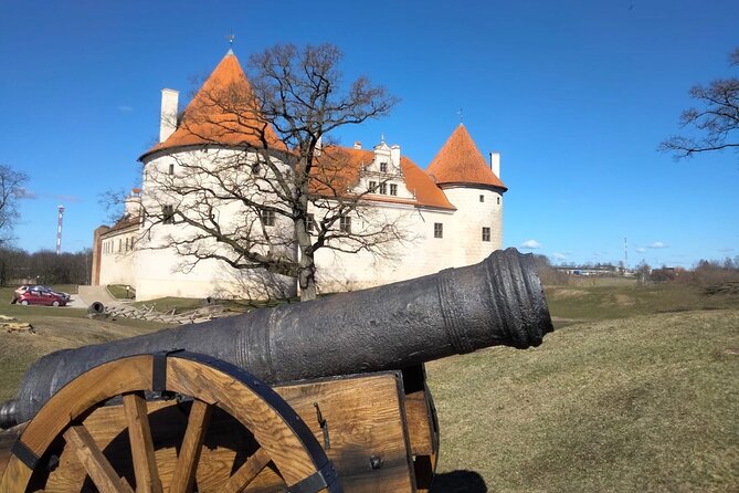 Private Full-Day Trip to Hill of Crosses, Rundale Palace & Bauska - Booking and Cancellation Policy