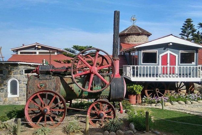 Private Full Day Trip to Isla Negra, Algarrobo & Pomaire From Santiago - Algarrobo Coastal Town