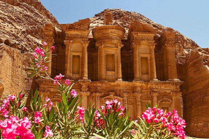 Private Full-Day Trip To Petra And Wadi Rum - Adventure in Wadi Rum