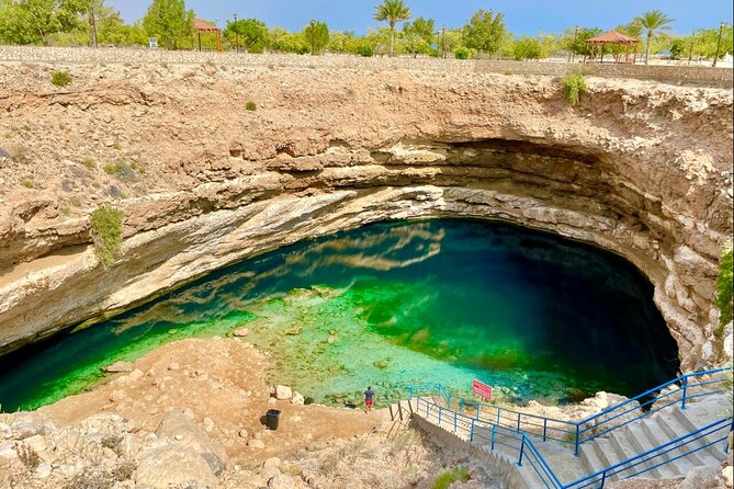 Private Full-Day Wadi Shab and Bimmah Sinkhole Tour - Confirmation and Cancellation