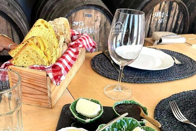 Private Full Day Wine Tour With Lunch in Southern Lisbon - Winery Visits and Tastings
