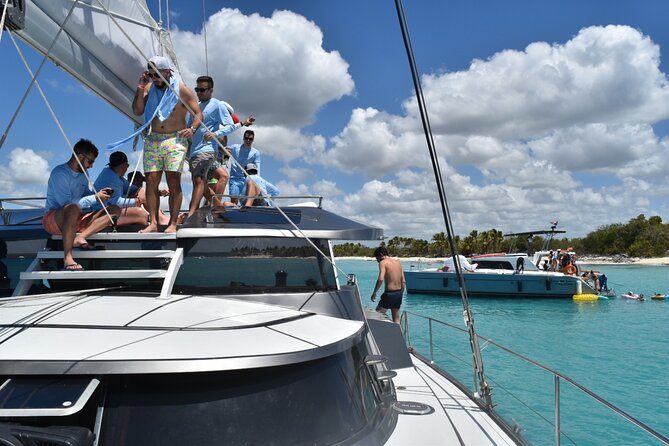 Private Full Day Yacht Tour in Catalina - Inclusions