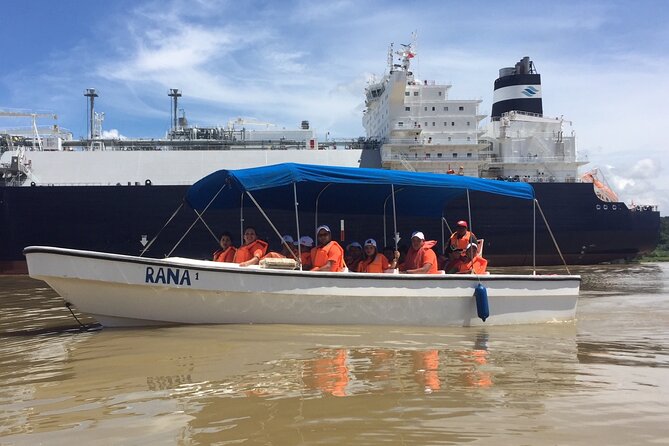 Private & Fun Panama Canal... 3 Different Perspectives - Discovering the Pacific and Caribbean Sides