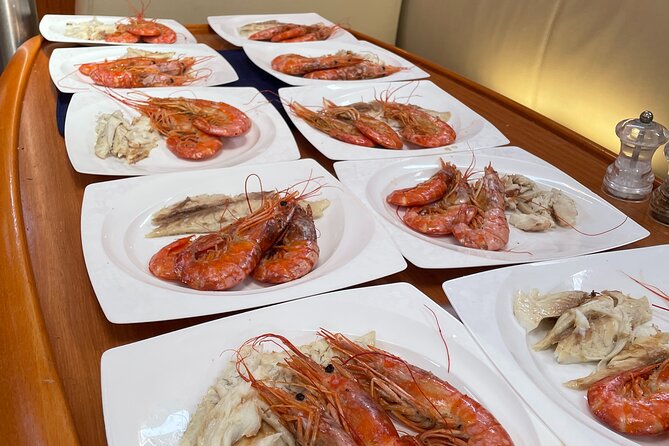Private Gastroboat Experience Chef on Board - Onboard Activities and Amenities