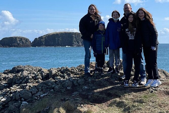 Private Giants Causeway & Coastal Tour From Belfast in Luxury Mercedes - Exploring Giants Causeway