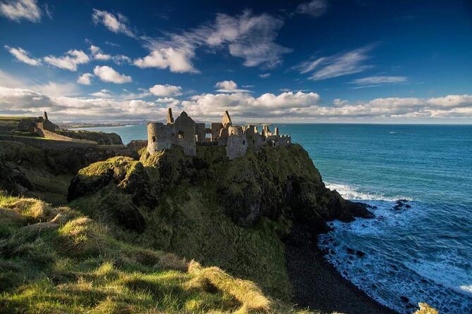 Private Giants Causeway Experience Including Game of Thrones - Visiting Dunluce Castle