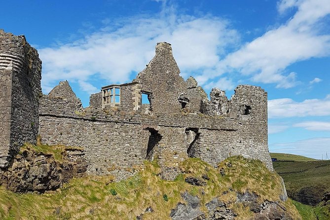 Private Giants Causeway Express Tour From Belfast - Meeting and Pickup