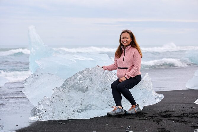 Private Glacier Lagoon, Diamond Beach & South Coast - Highlights of the South Coast