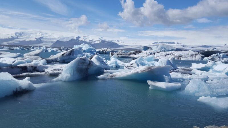 Private Glacier Lagoon - Jökulsárlón - Glacier Lagoon and Diamond Beach