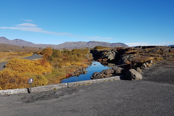 Private Golden Circle Thingvellir,Geysir,Gullfoss,Fridheimar - Recap
