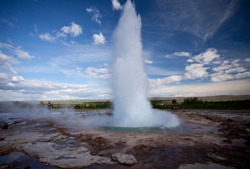 Private Golden Circle Tour With 5+ Stops From Reykjavik - Geyser Geothermal Area Exploration
